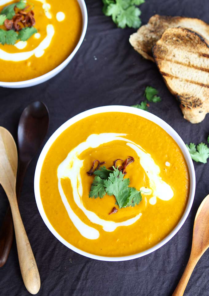 The spices of Pumpkin Turmeric soup will transport you to the open air of a far away spice market.