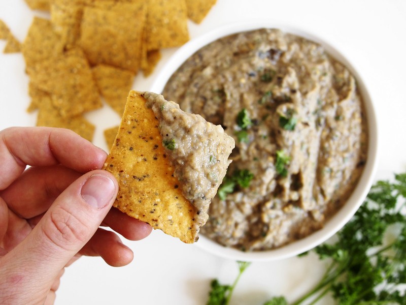 This delectable dip isn't just gluten free and vegan, it's also the perfect hummus alternative when you're looking to mix it up!